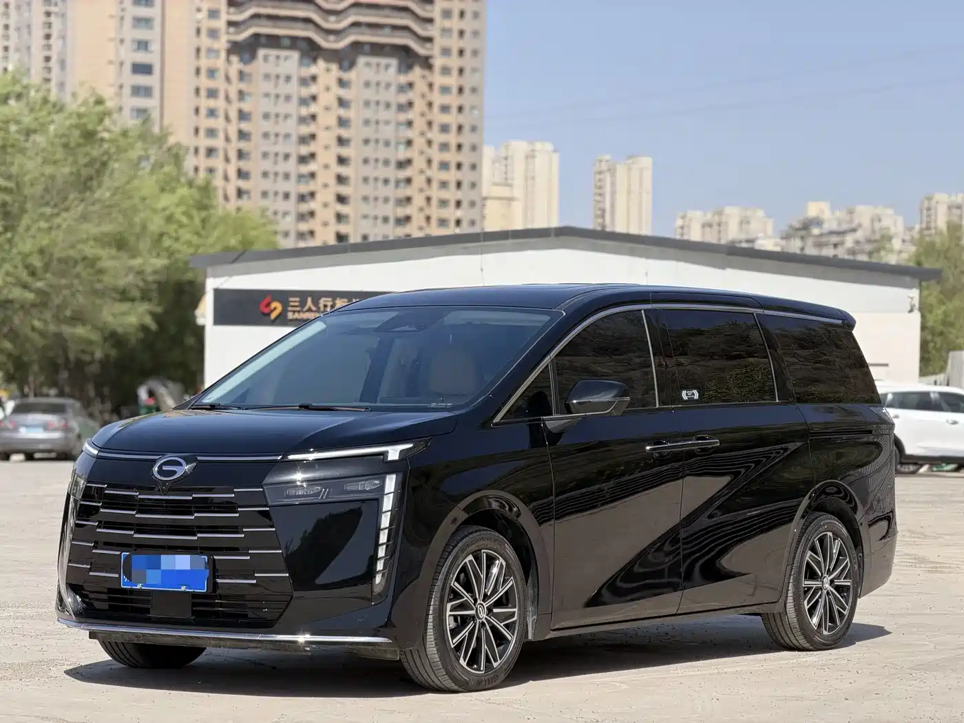 GAC Trumpchi Trumpchi E8 2024 Glory Series 2.0L Glory Edition