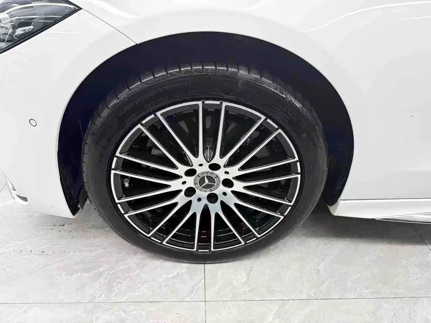 Mercedes-Benz C-Class 2024 Second Facelift C 260 L Sport фото 23