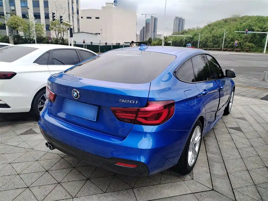 BMW 3 Series GT 2019 320i M Sport Package фото 7