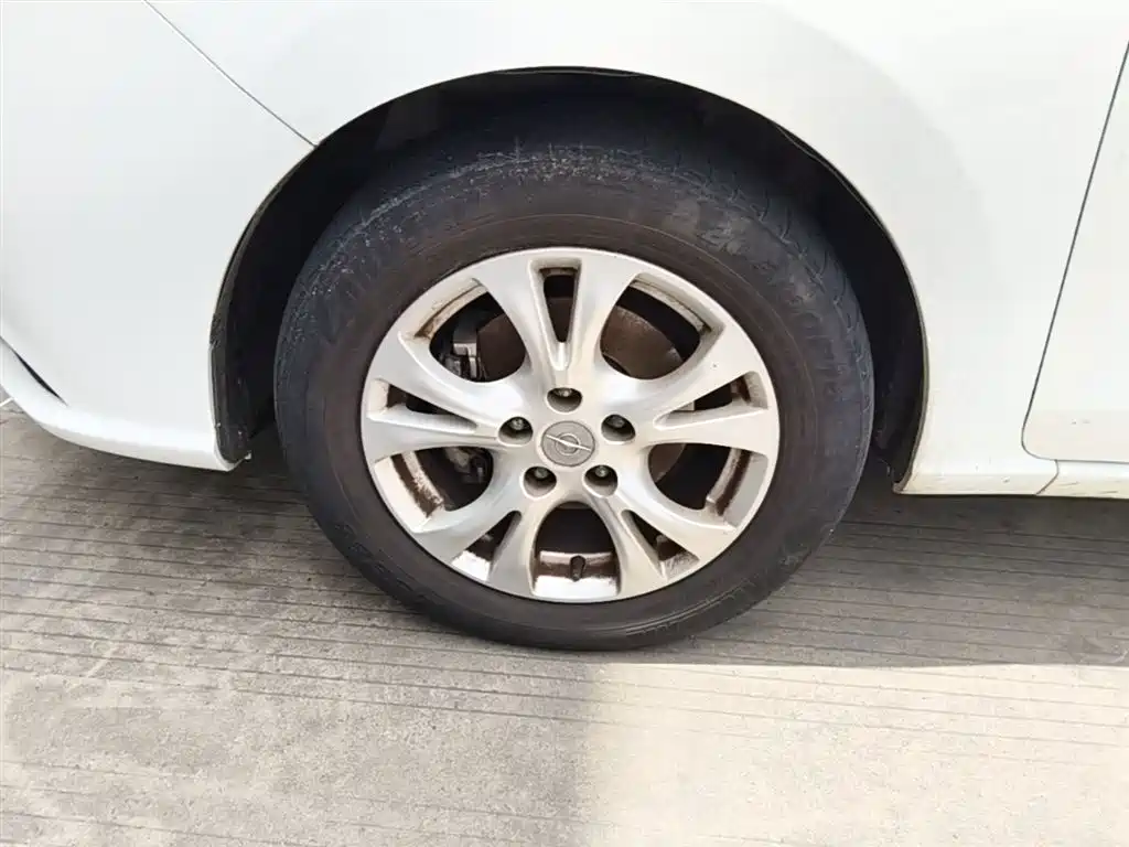 Haima Famila F7 2018 2017 1.5T 7-Seater Manual Standard