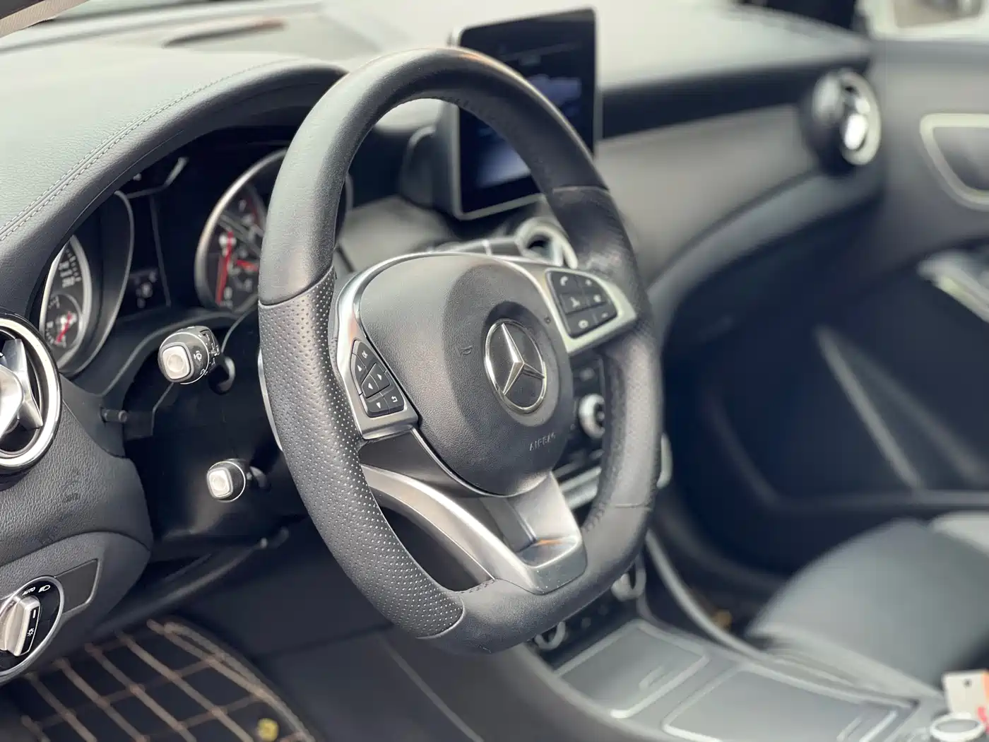 Mercedes-Benz GLA 2019 GLA 200 Fashion фото 10