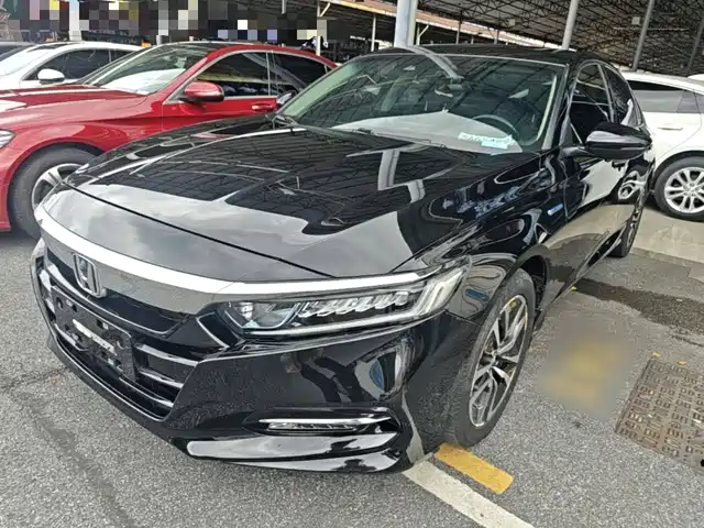 Honda Accord Динамика, гибрид, 2.0L, Лидер, экокласс Китай VI