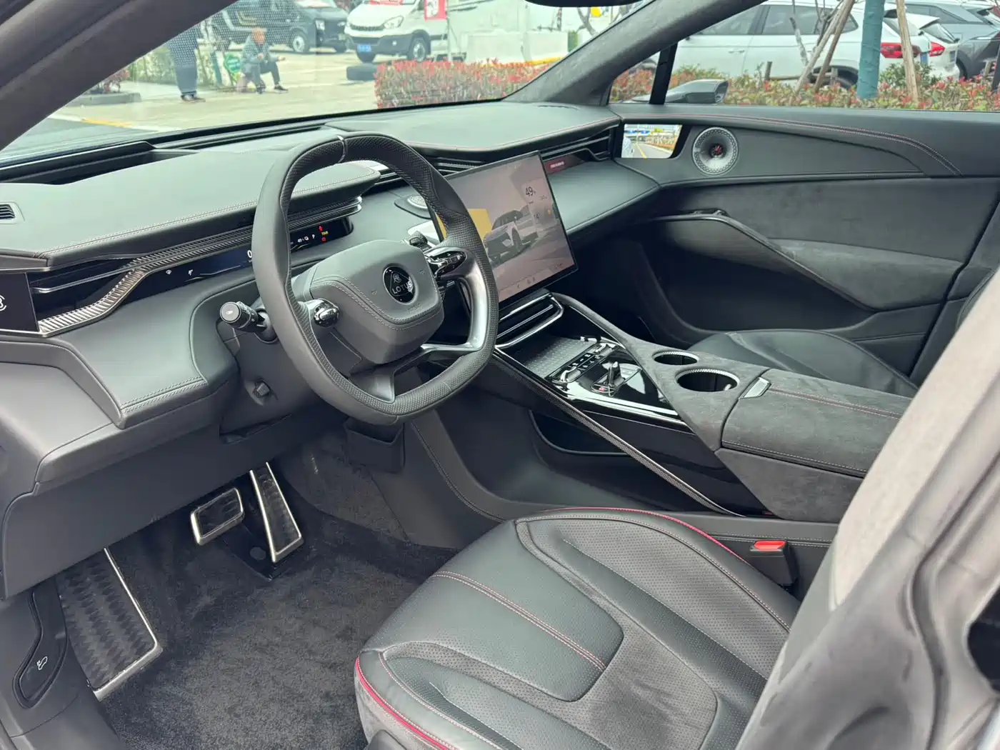 LOTUS SPORTS CAR ELETRE