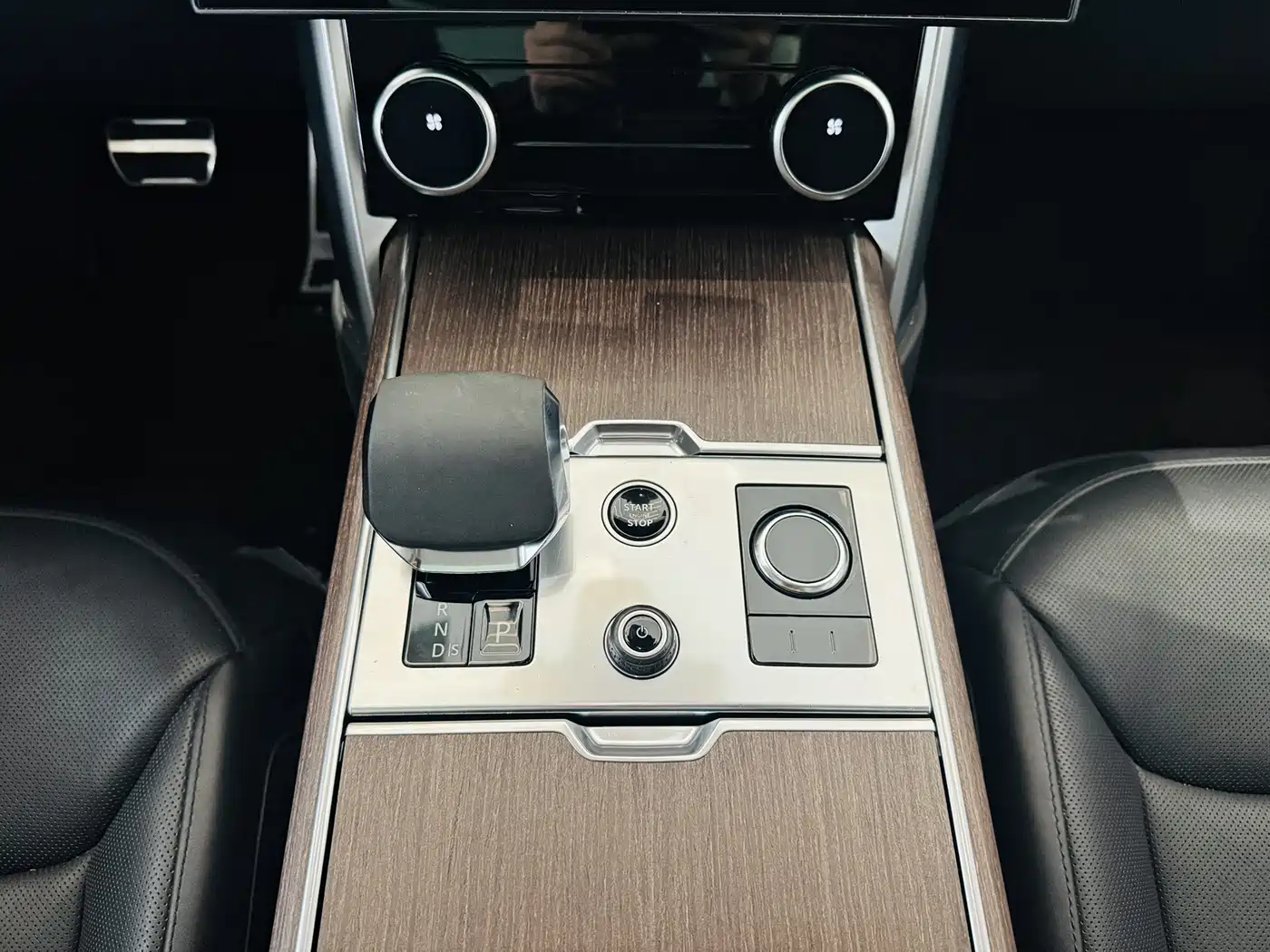 Фото 21 - Land Rover Range Rover