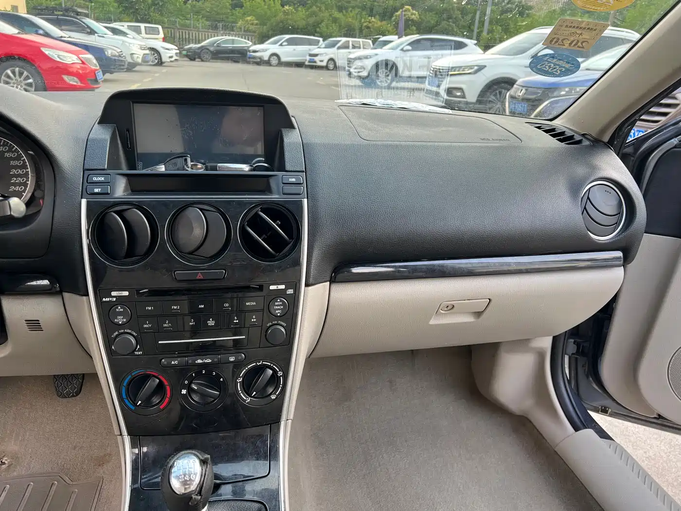 Photo 8 - Mazda 6