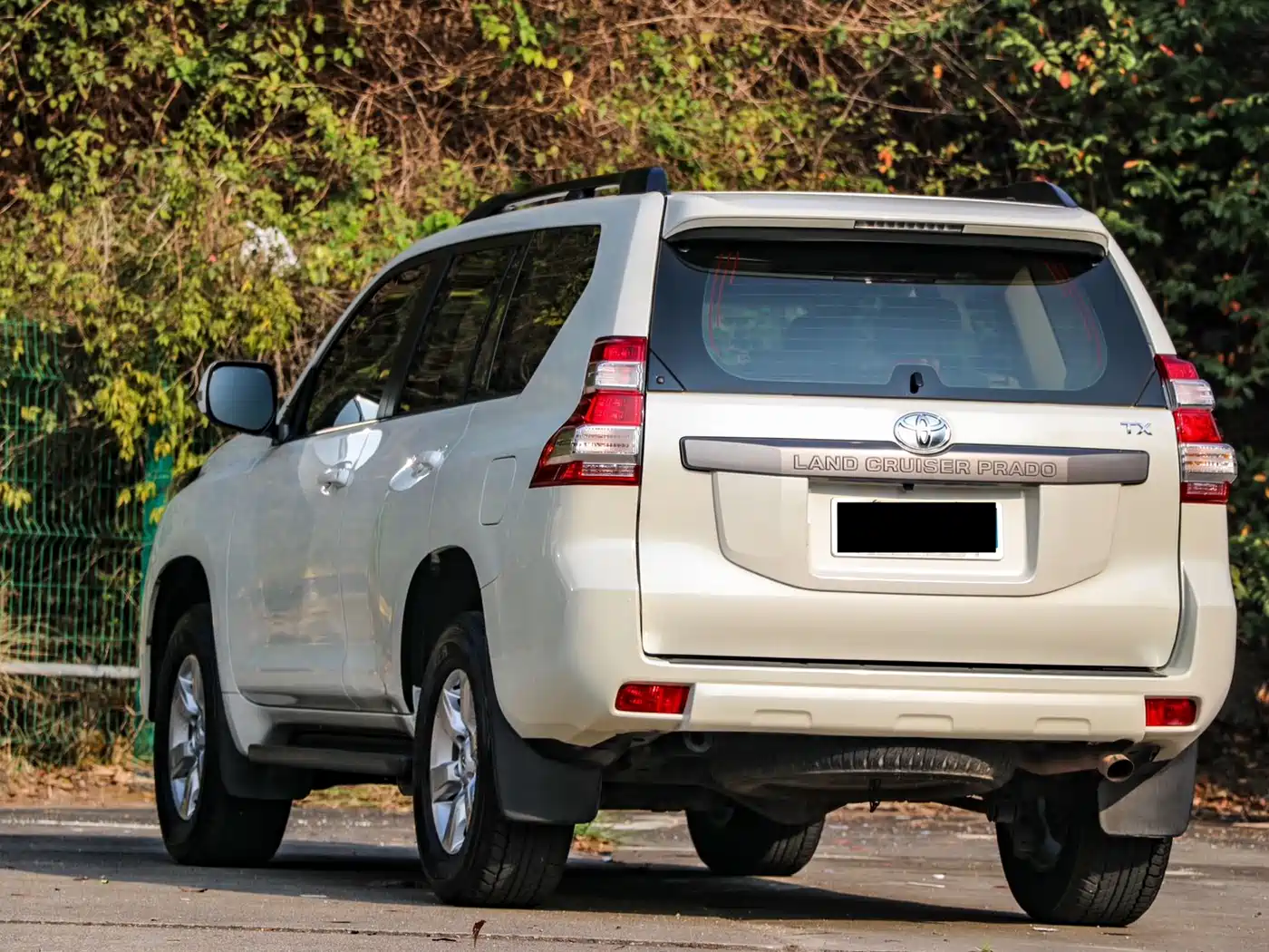 Toyota Prado (Import) 2014 2.7L Automatic Luxury фото 5