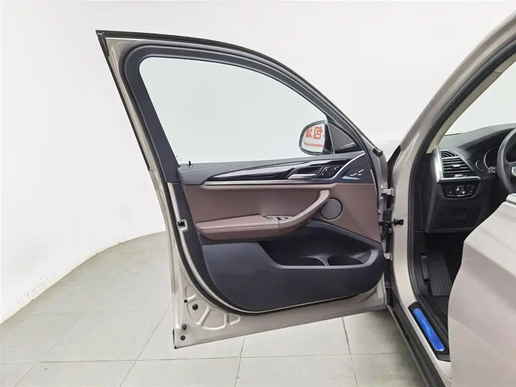 BMW X3 2019 xDrive25i Luxury Package фото 8