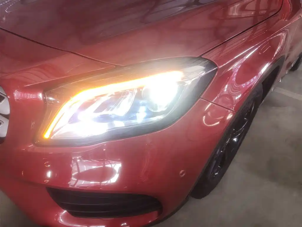 Mercedes-Benz GLA 2019 GLA 200 Fashion фото 24