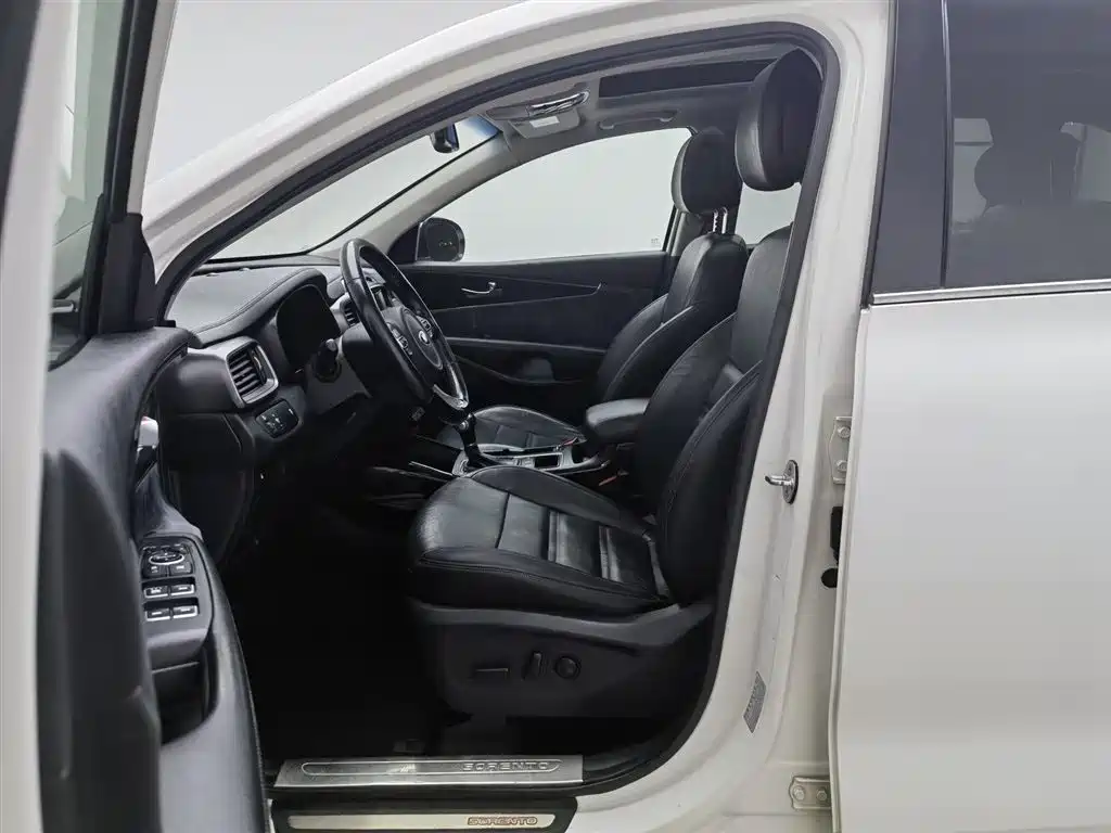 Kia Sorento 2015 Sorento L 2.4L Gasoline 4WD Elite 5-seater China IV фото 10
