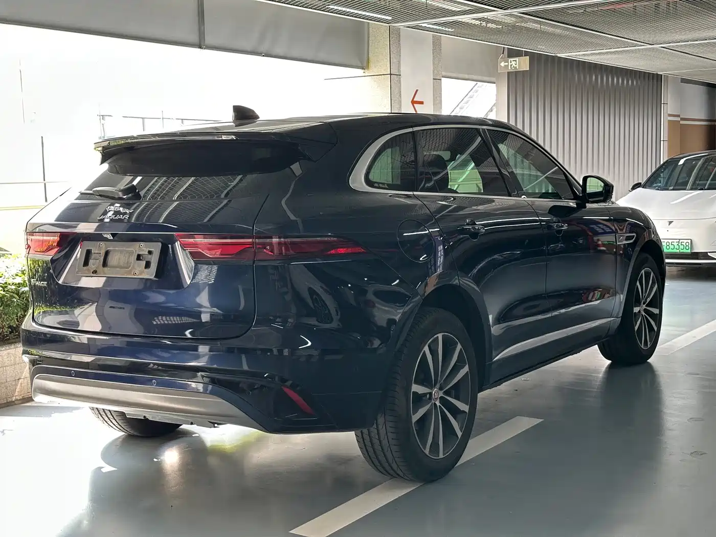 Jaguar F-PACE 2022 2021 250PS R-Dynamic SE