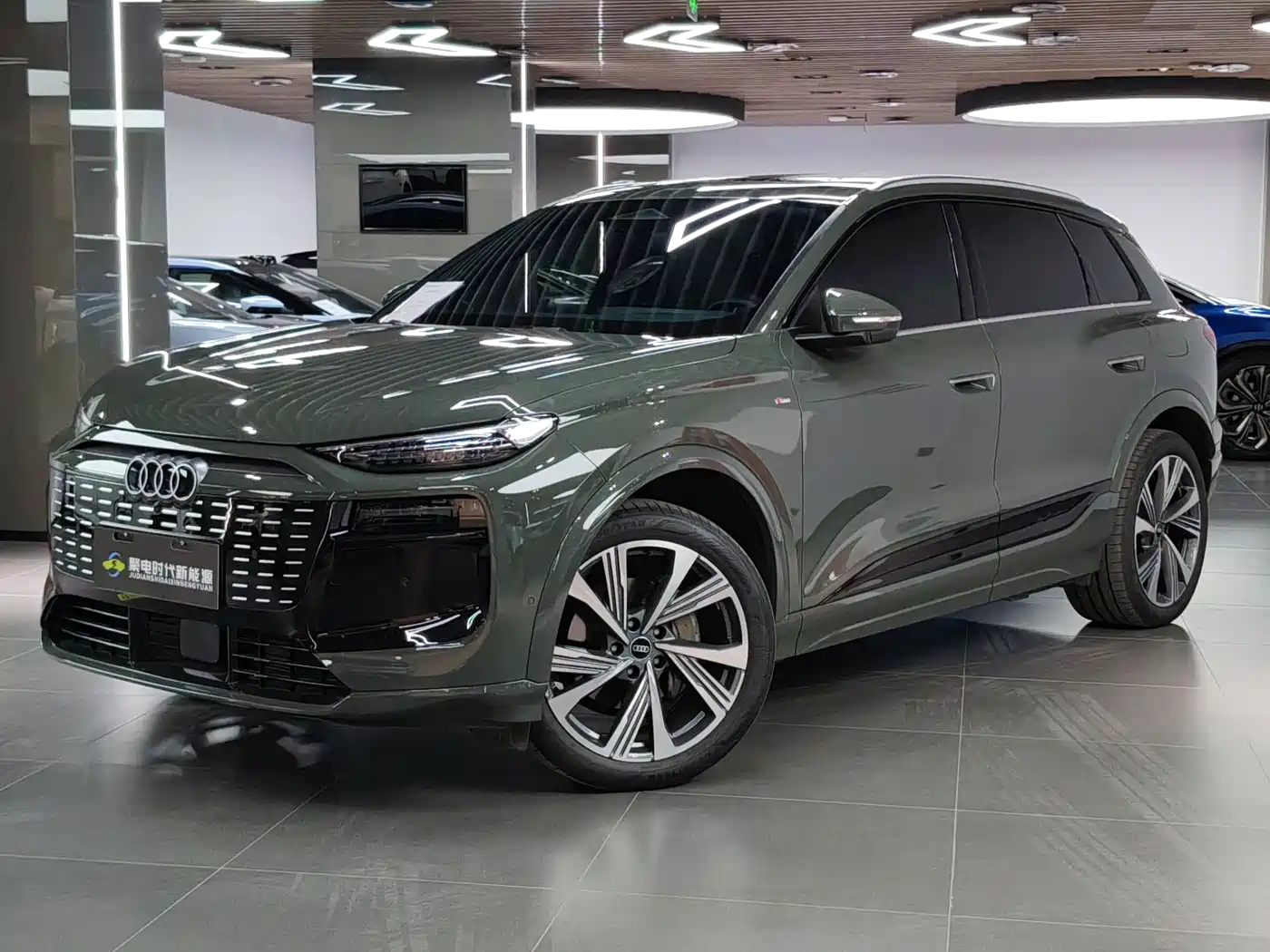 Audi Q6L e-tron 2025 Extended Range Edition фото 3