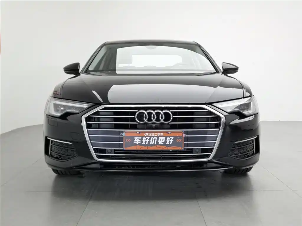 Audi A6L 2021 45 TFSI Exclusive Elegance фото 3