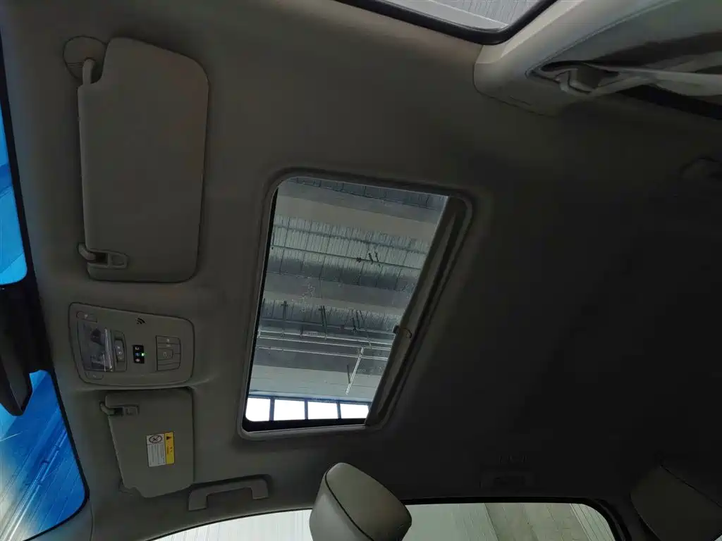 Buick GL8 2020 Model Land Business Class 652T Luxury фото 14