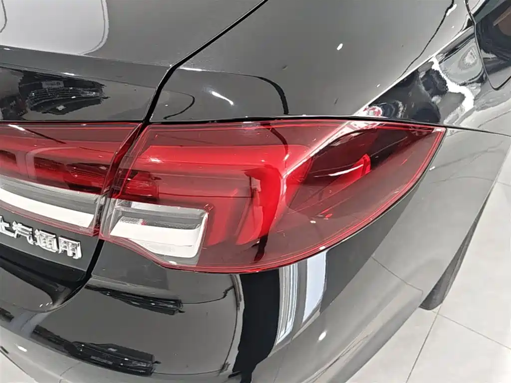 BUICK REGAL