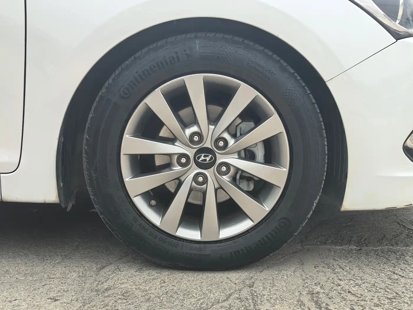 Hyundai Mistra 2014 1.8L Auto Smart GLS фото 14