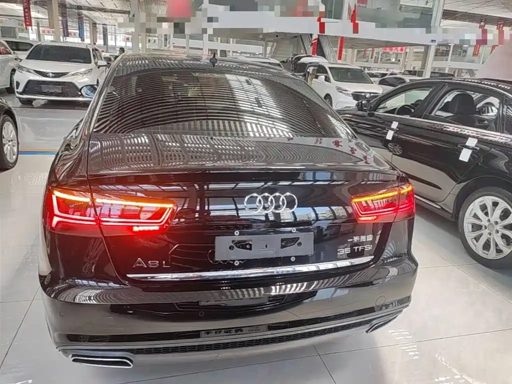 Audi A6L 2018 30th Anniversary 35 TFSI Fashion фото 6