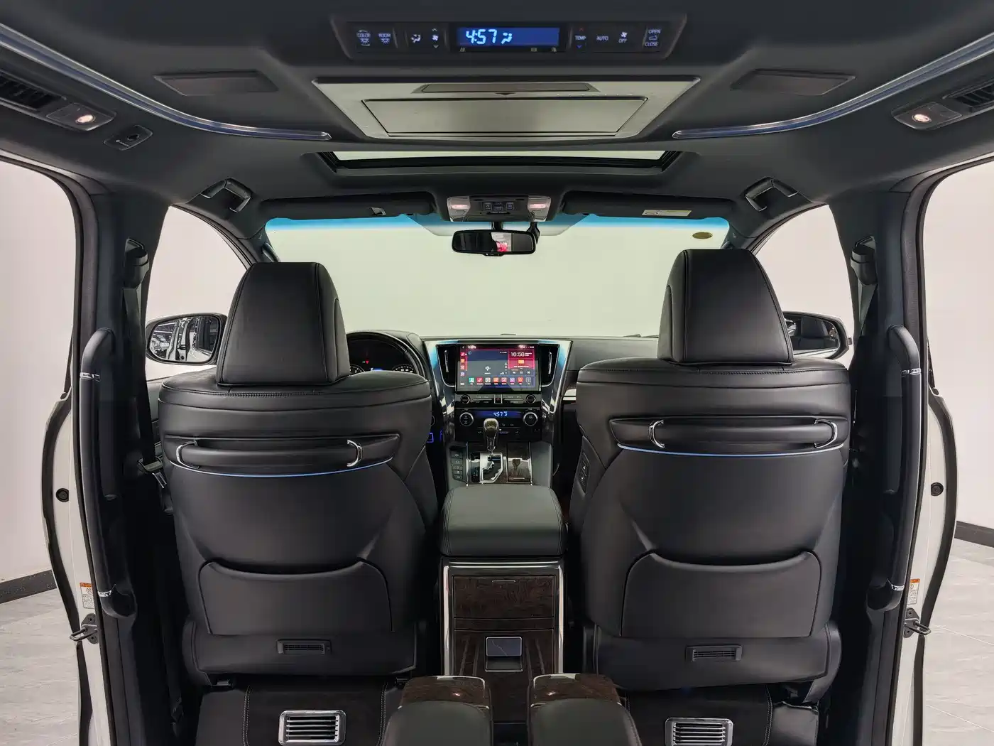 Toyota Alphard 2018 Facelift 3.5L Premium Edition фото 13