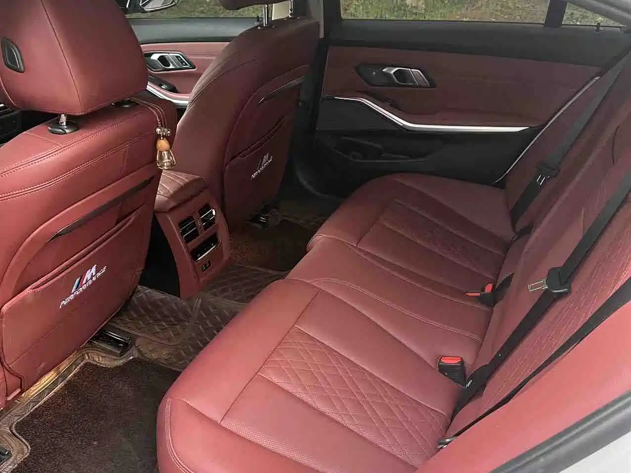 BMW 3 Series 2024 325Li M Sport Shadowline Package фото 5