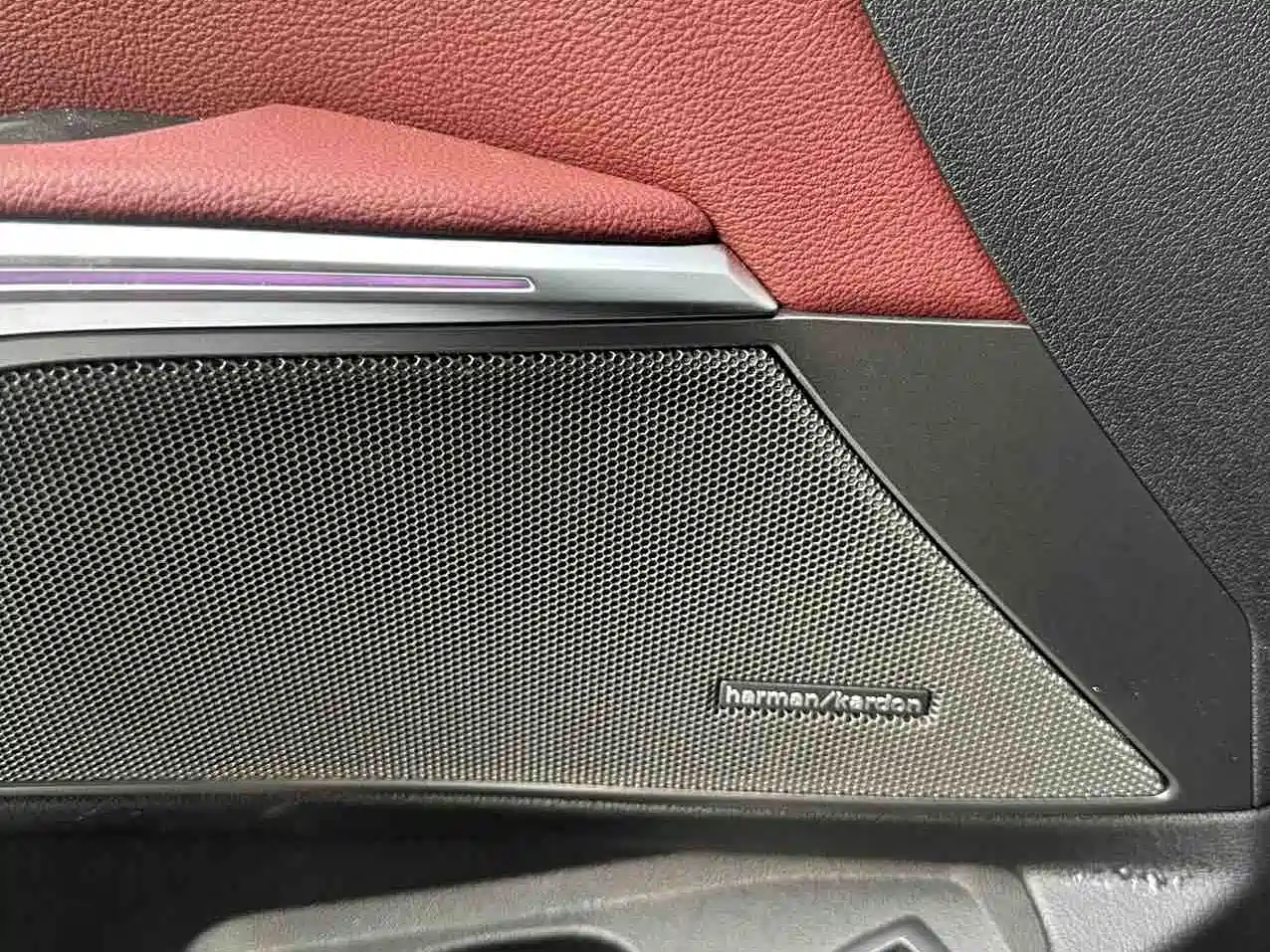 BMW 3 Series 2024 325Li M Sport Shadowline Package фото 8