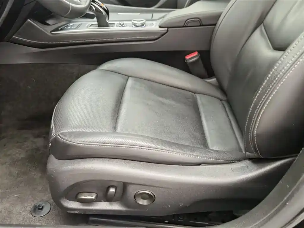 Cadillac CT5 2022 28T Luxury (Standard) фото 20