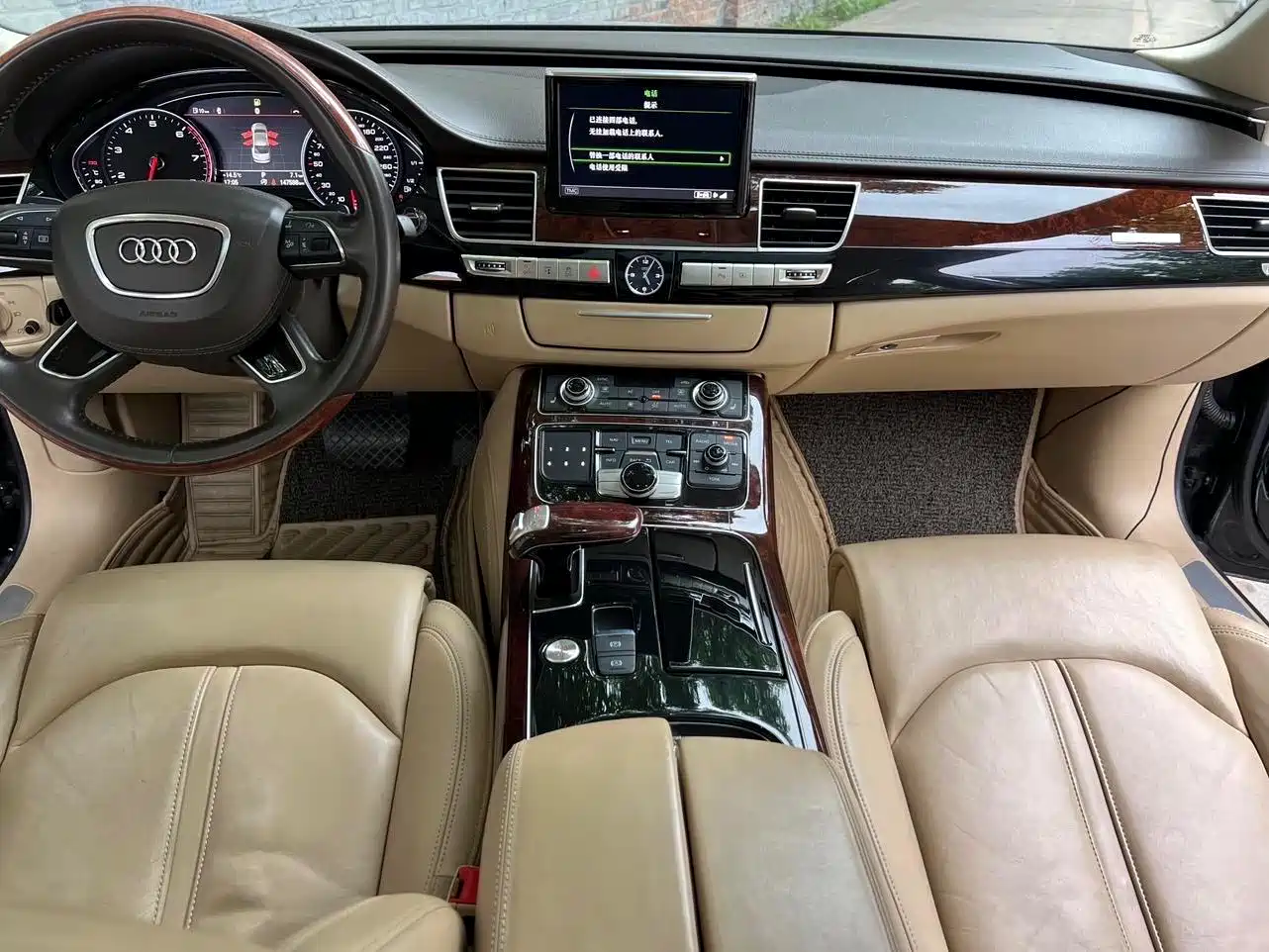 Audi A8 2013 A8L 55 TFSI quattro Luxury фото 4