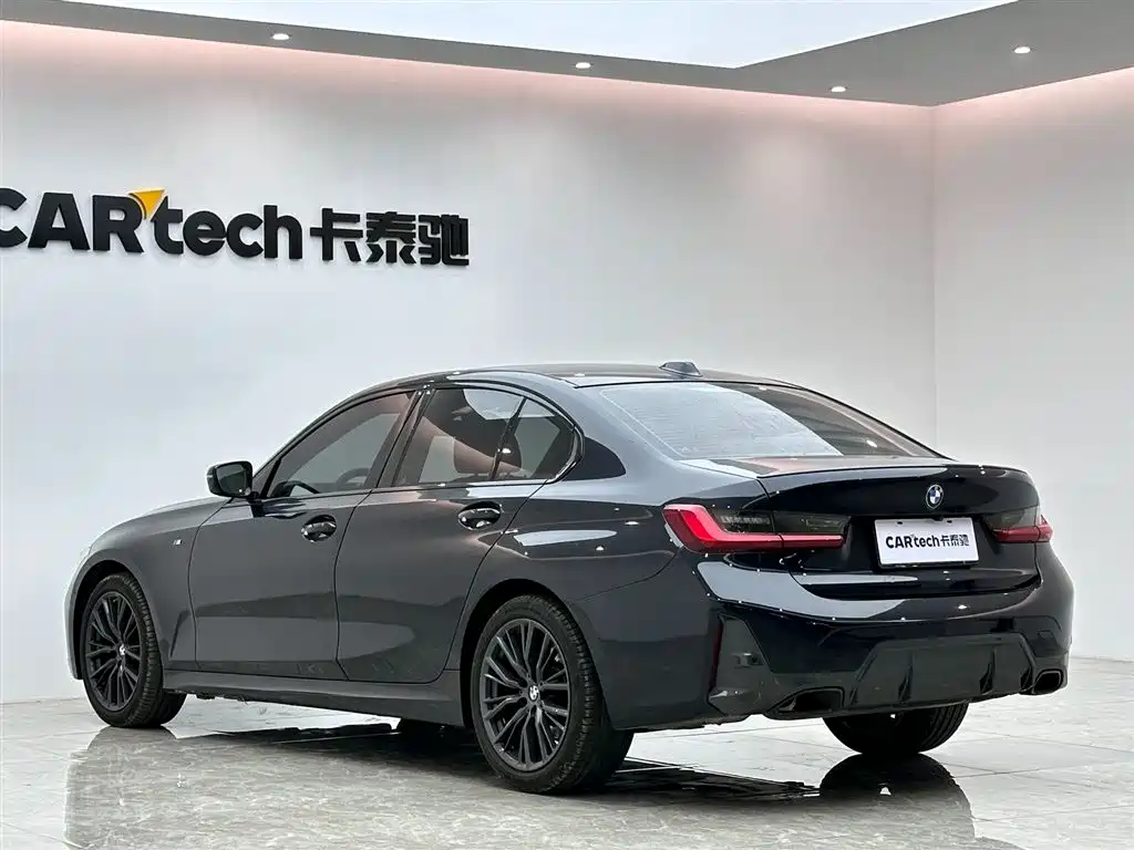 BMW 3 Series 2023 325i M Sport Black Night Package фото 3