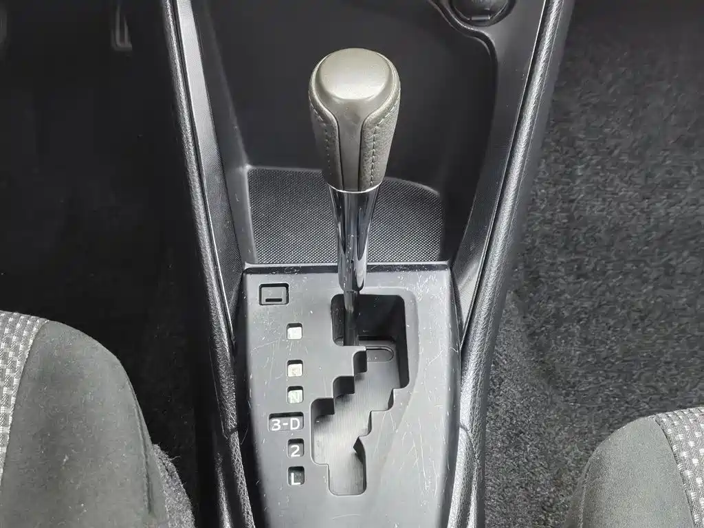 Toyota Vios 2016 1.5L Automatic Zhi Zhen Xing Yao Edition фото 13