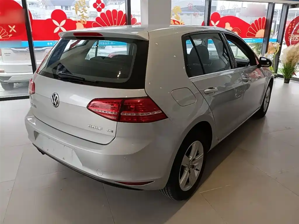 Volkswagen Golf 2015 1.4TSI Automatic Comfort фото 7