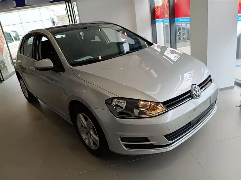 Volkswagen Golf 2015 1.4TSI Automatic Comfort фото 4