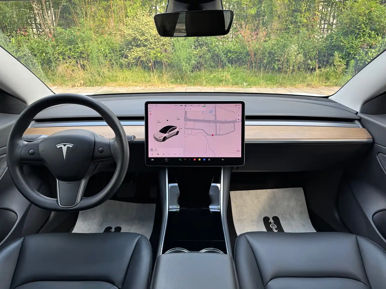 Фото 7 - Tesla Model 3