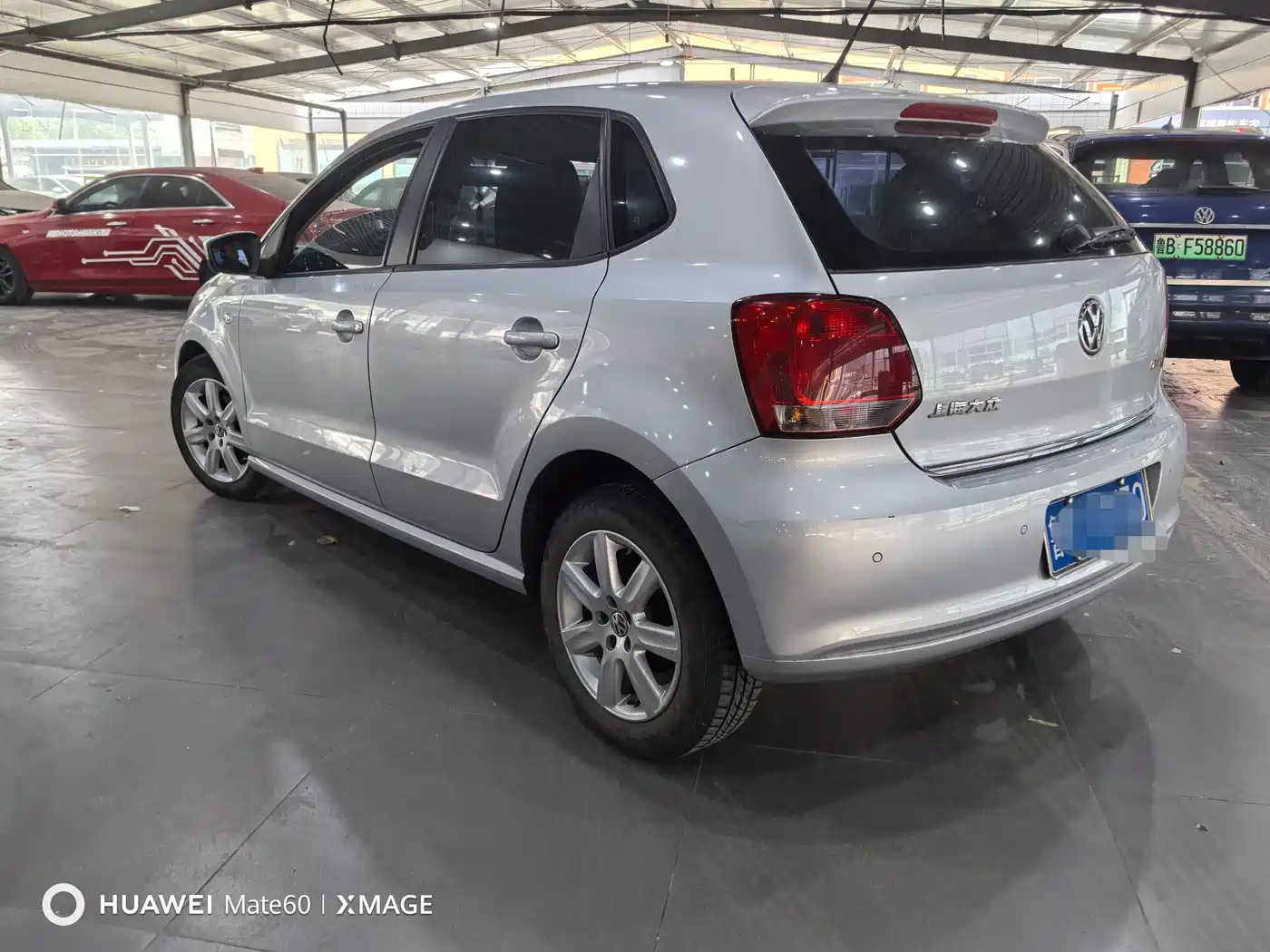 Volkswagen Polo 2011 1.4L Automatic Style Edition фото 5