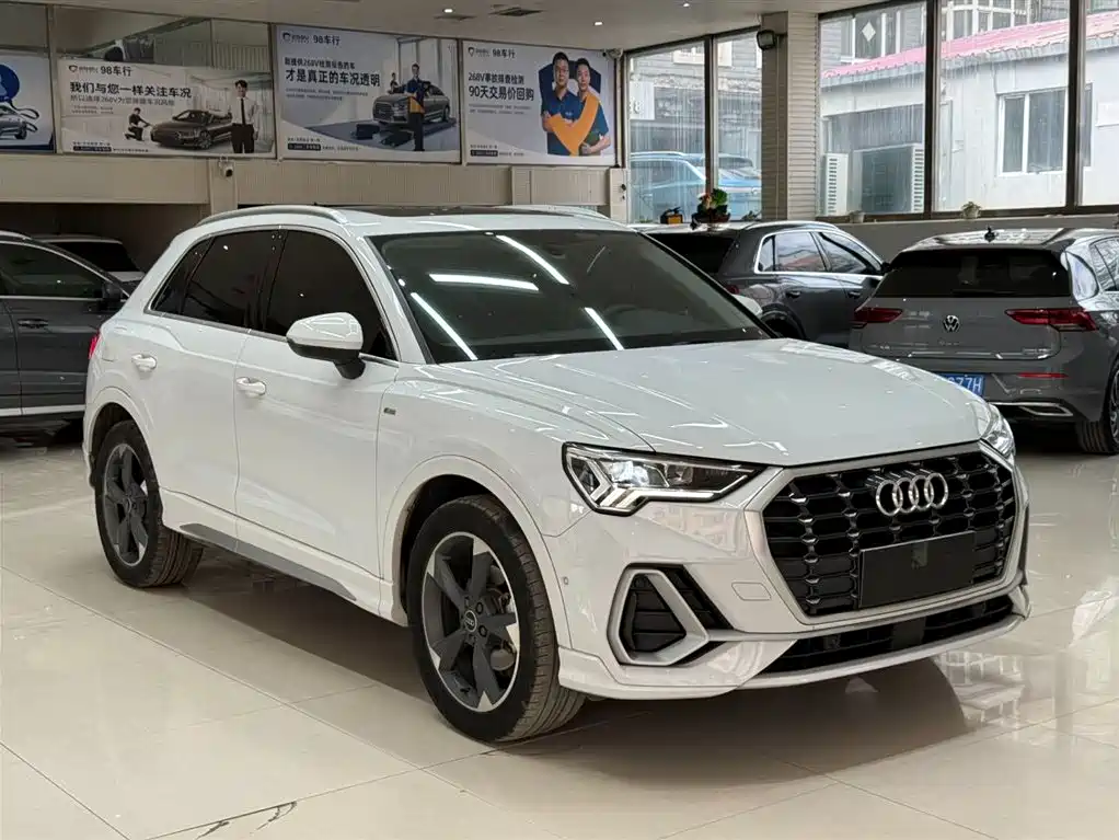 Audi Q3 2022 35 TFSI Fashion Dynamic фото 3