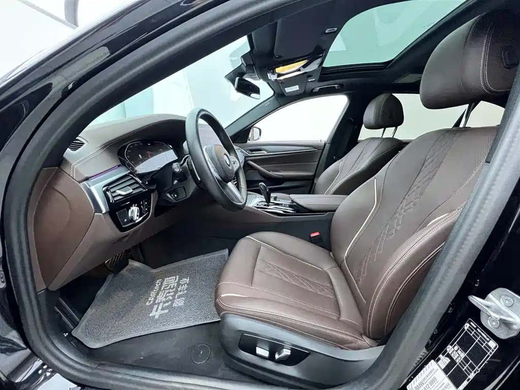 BMW 5-SERIES