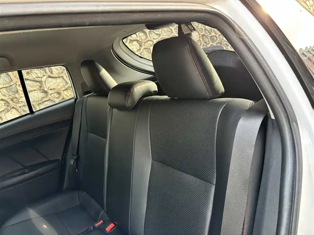 Toyota YARiS L Zhi Xuan 2021 1.5L CVT Luxury Edition фото 12