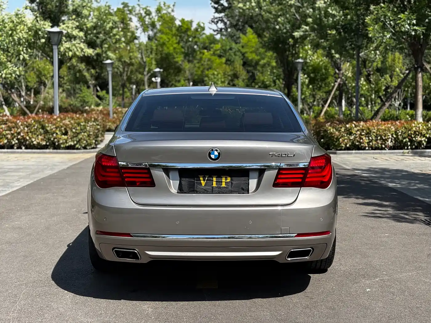 BMW 7 Series 2014 730Li Premium фото 8