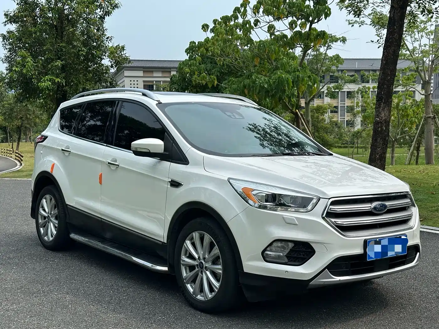 Photo 3 - Ford Kuga