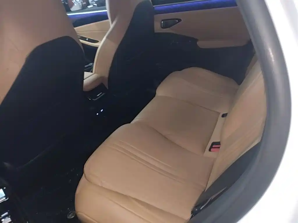 Geely Galaxy Galaxy L7 2023 1.5T 115km Starship фото 17
