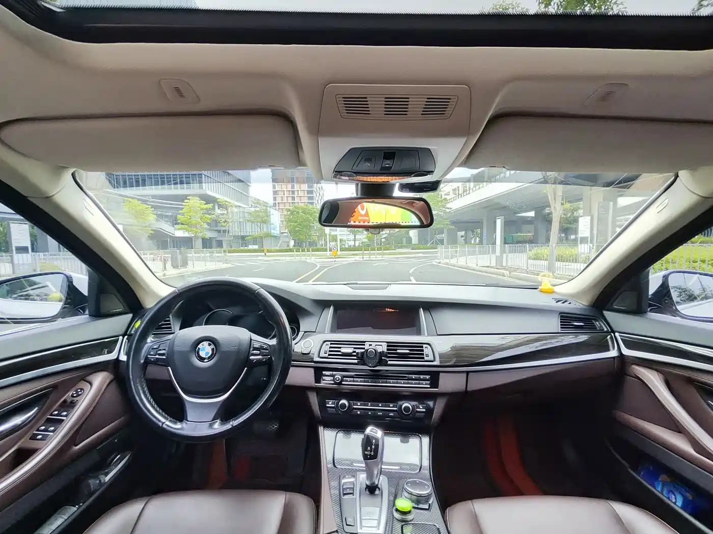 BMW 5 Series 2017 525Li Luxury Design Package фото 11