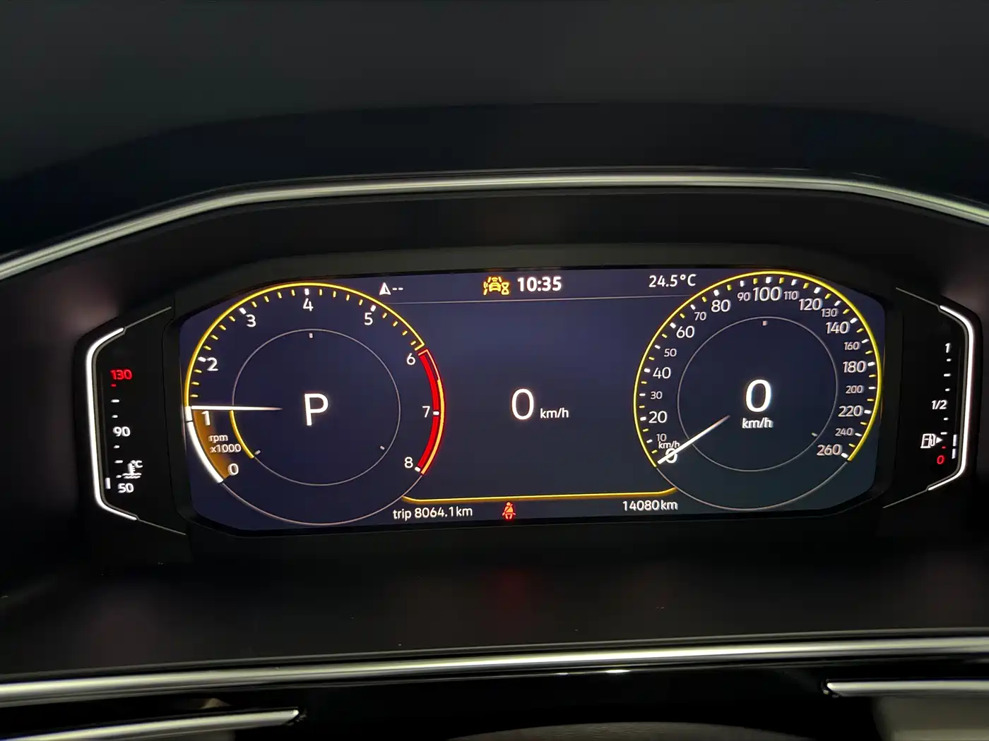 Volkswagen Tiguan L 2025 2025 Model 300TSI Auto 2WD Dragon Edition