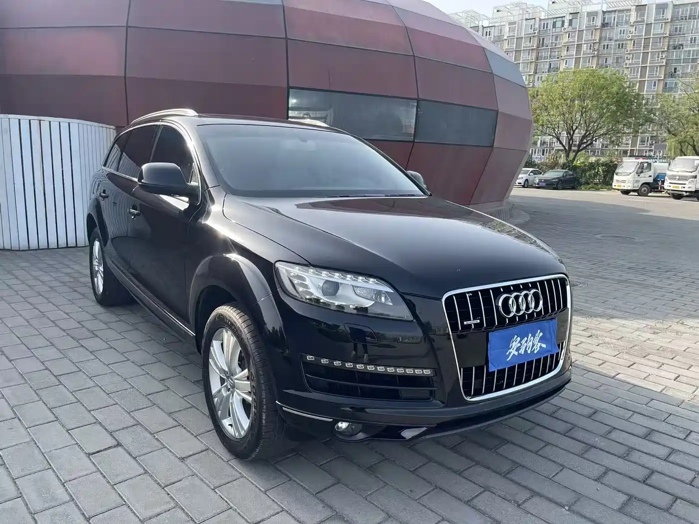 Audi Q7 2011 3.0 TFSI Technology (200kW) фото 3