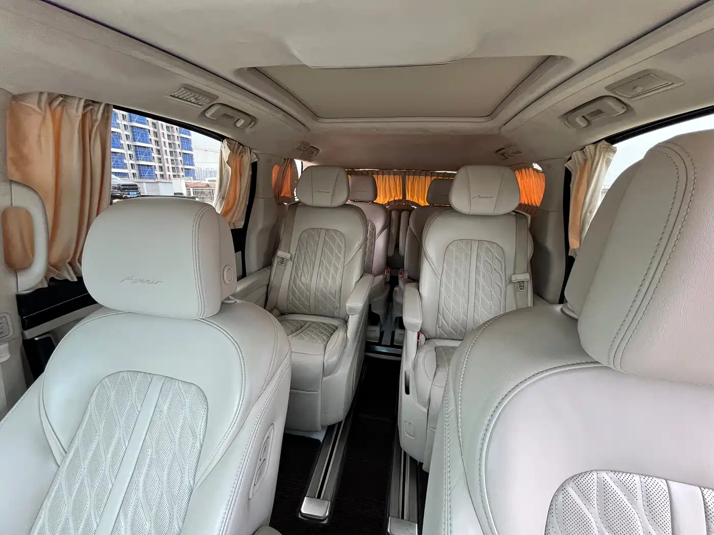 Buick GL8 2020 Avenir Six-Seat Elegance Edition фото 19