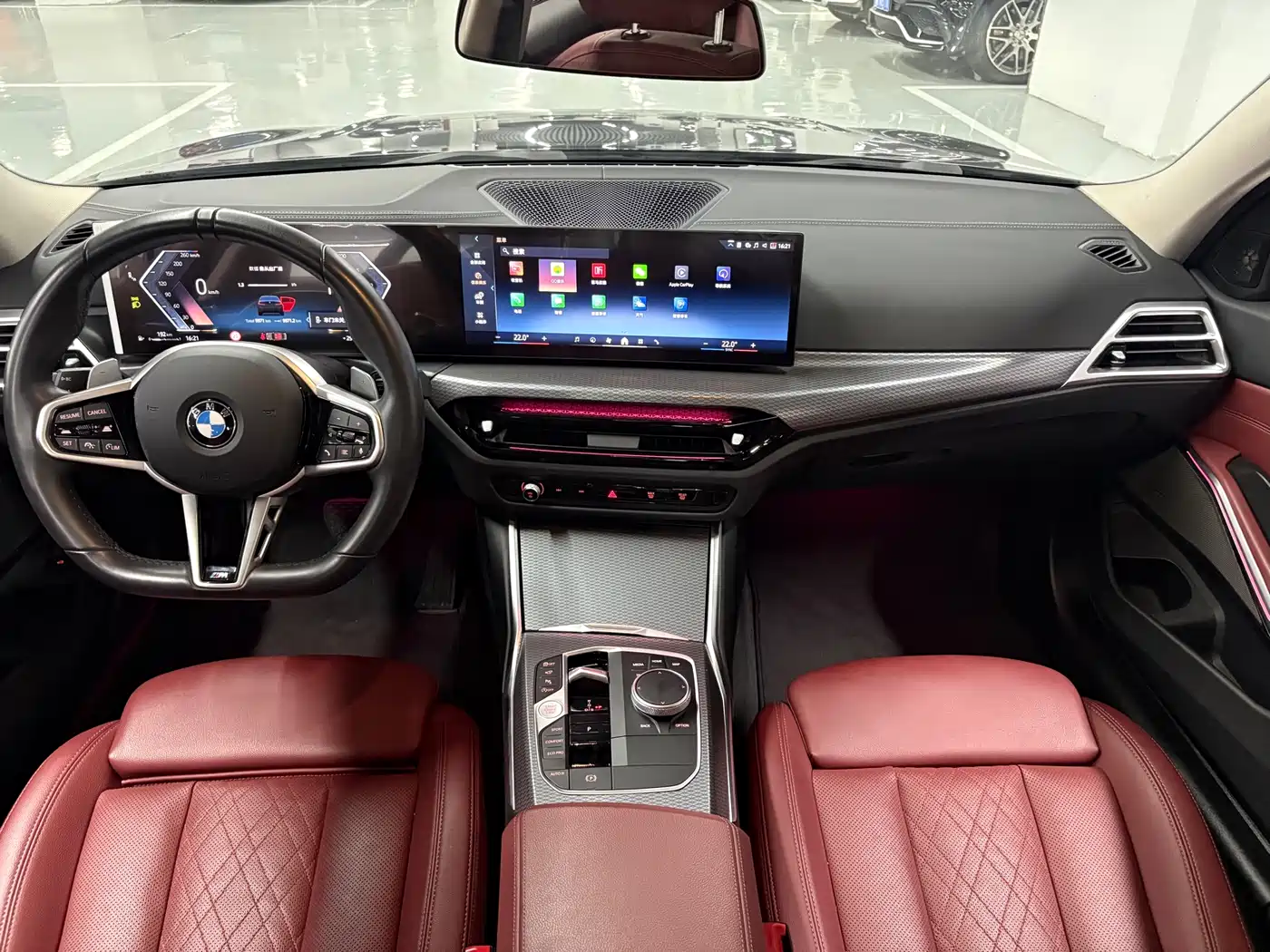 BMW 3 Series 2025 330Li M Sport Night Edition фото 7