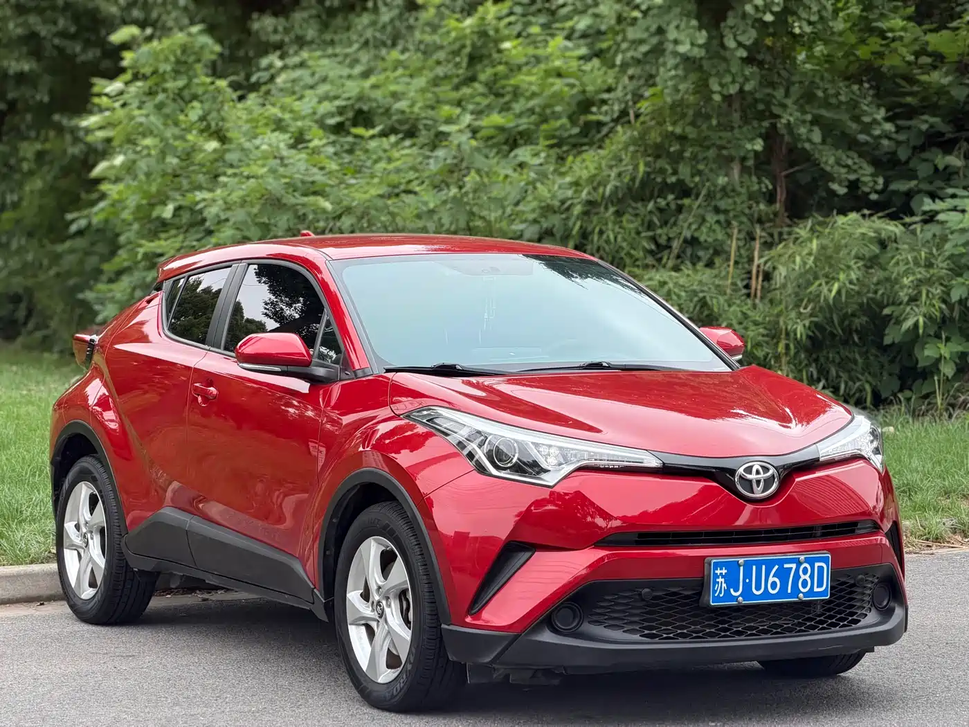 Toyota C-HR 2020 Model 2.0L Comfort фото 2