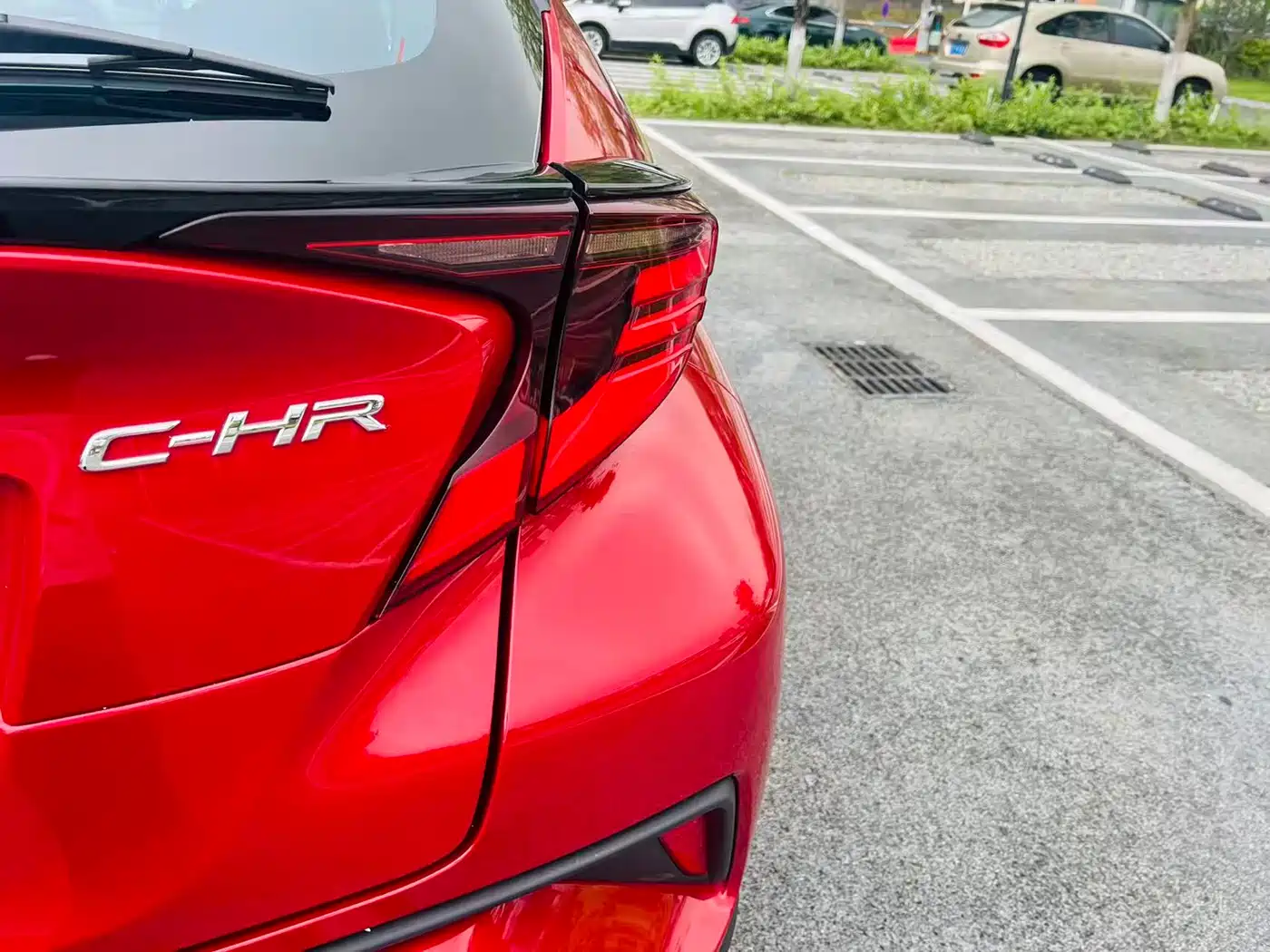 Toyota C-HR 2022 2.0L Leading Edition фото 9
