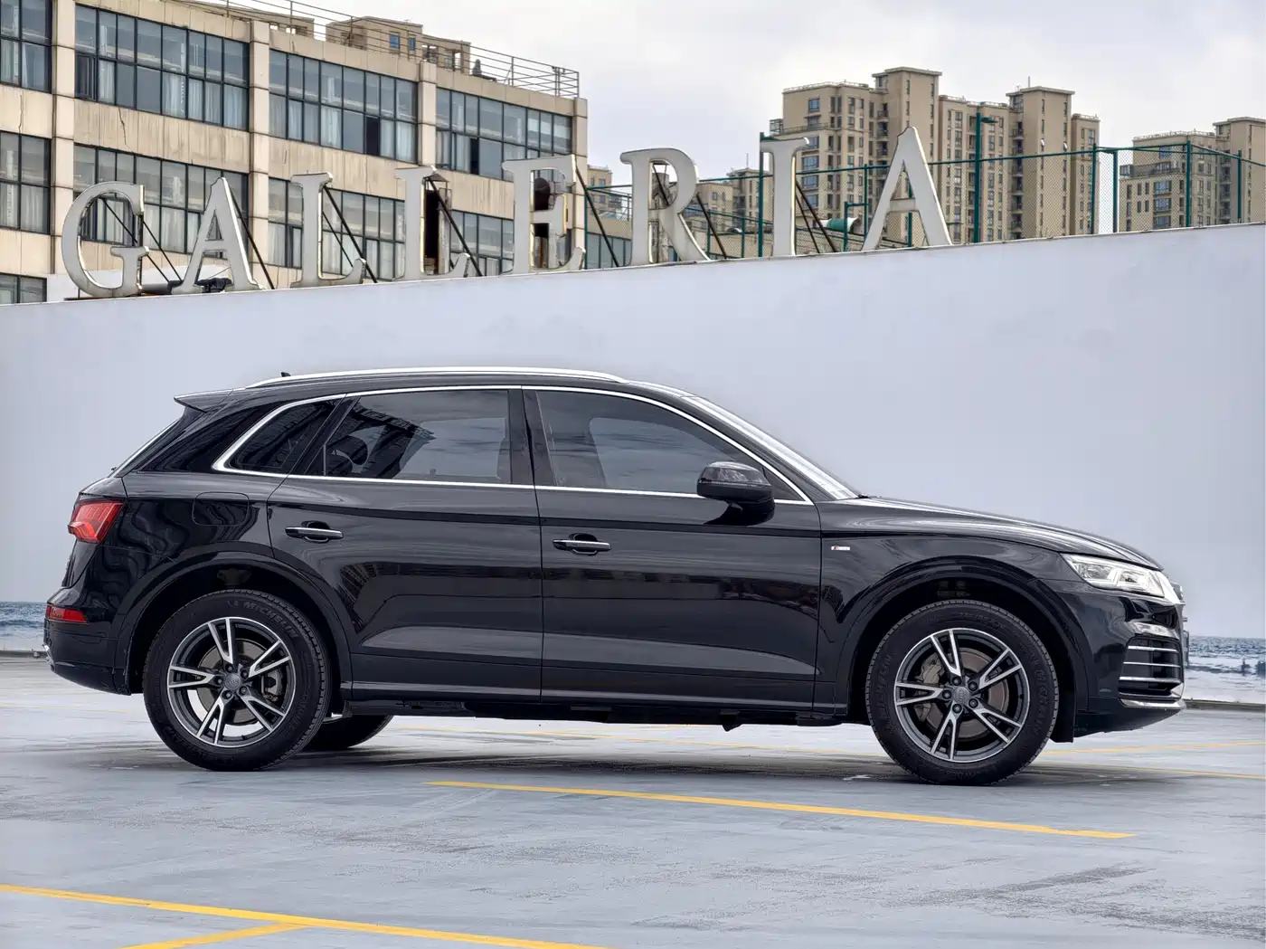 Audi Q5L 2020 40 TFSI Prestige Fashion фото 4