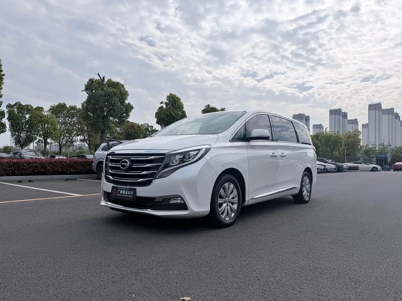 GAC Trumpchi Trumpchi M8 2018 320T Exclusive Edition