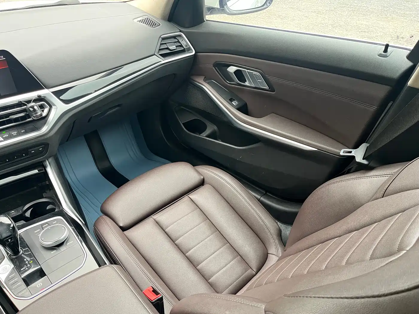 BMW 3 Series 2020 320Li M Sport Package фото 12