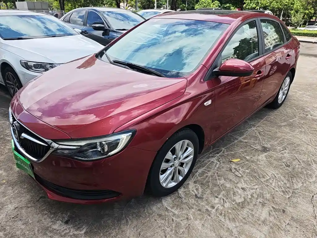 Фото 2 - Buick Excelle