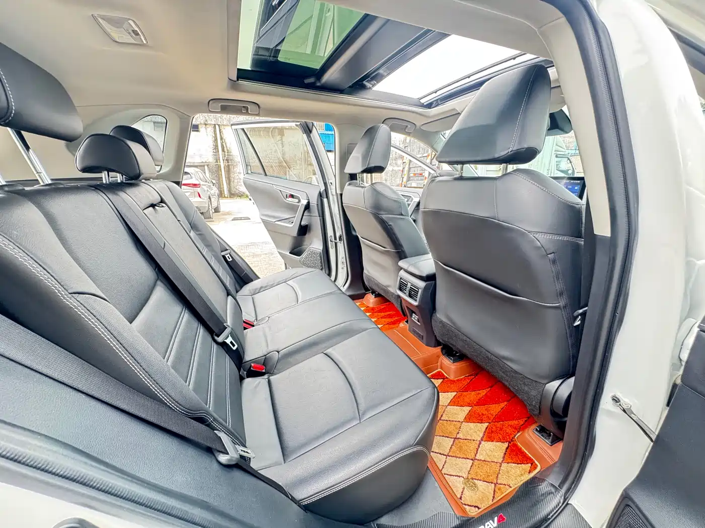 Toyota RAV4 Rongfang 2021 2.0L CVT 2WD Premium фото 13