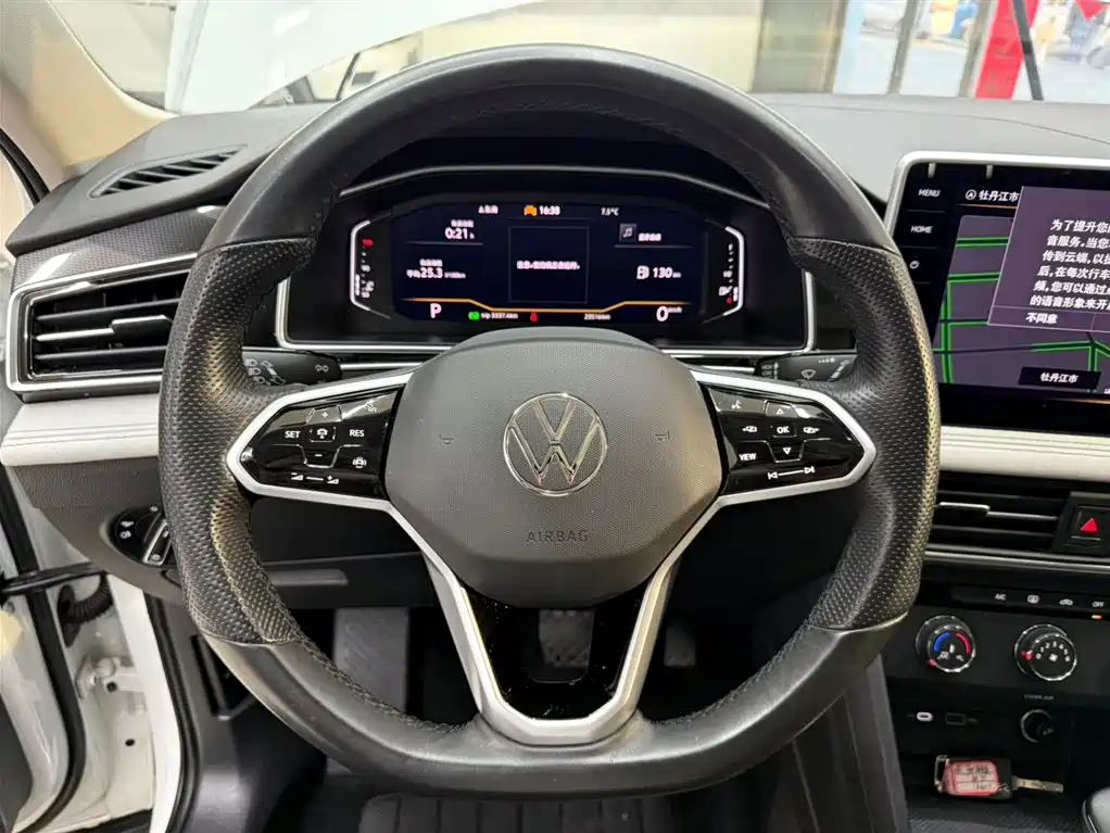 Volkswagen Tiguan L 2023 280TSI 2WD Trend Limited Edition фото 11